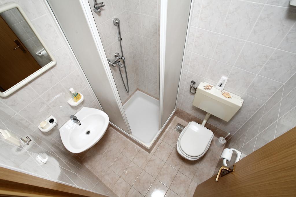 Apartments In Beautiful Split Podstrana Kamer foto