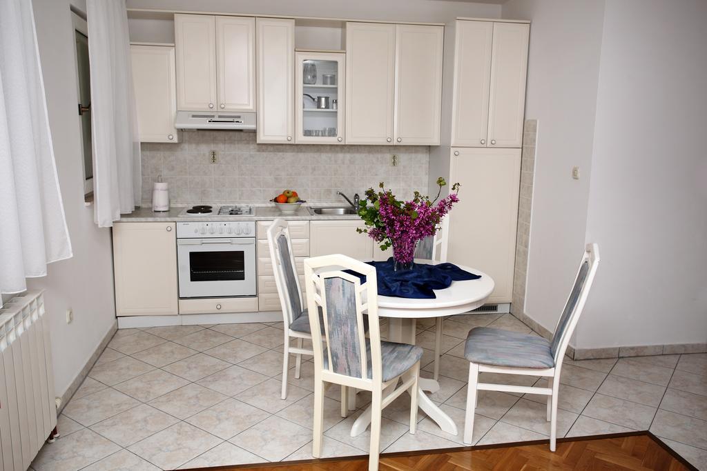 Apartments In Beautiful Split Podstrana Kamer foto